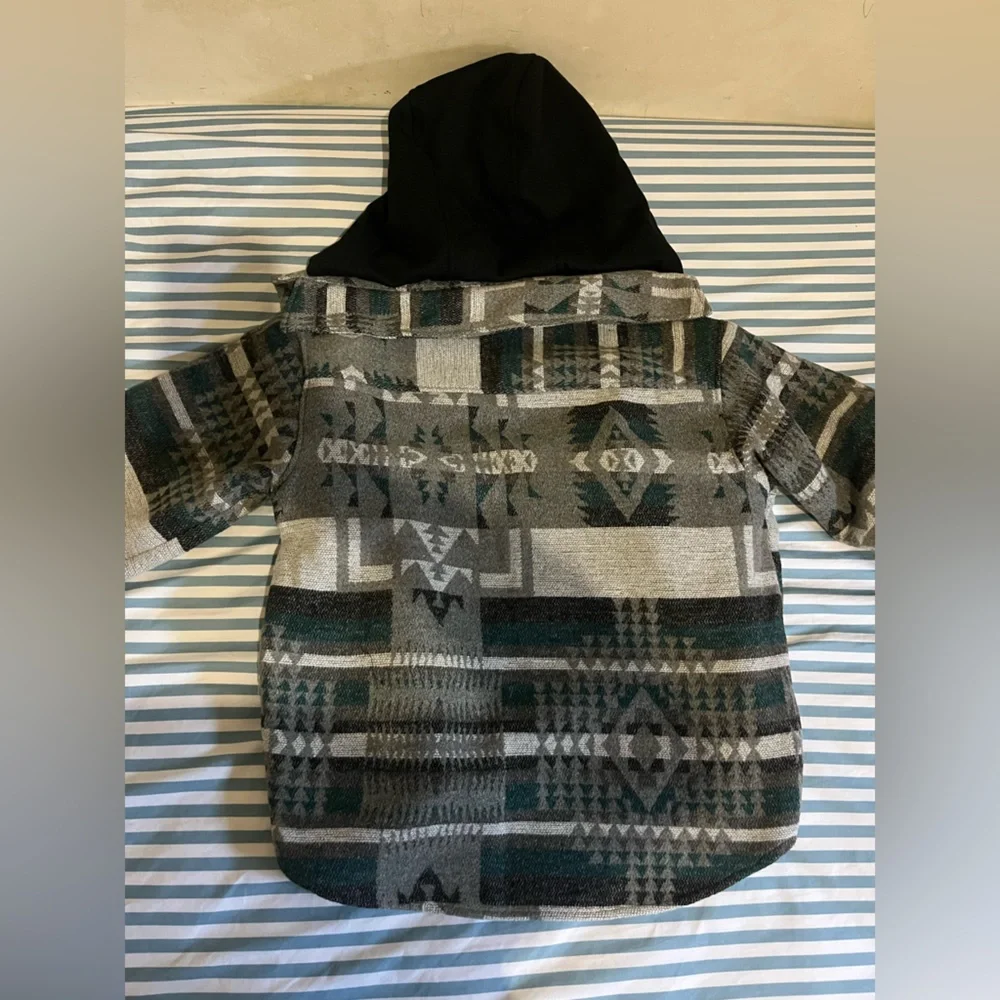 ZARA KIDS Geometric Pattern Jacket with Hood size 7-11. - Picture 2 of 7